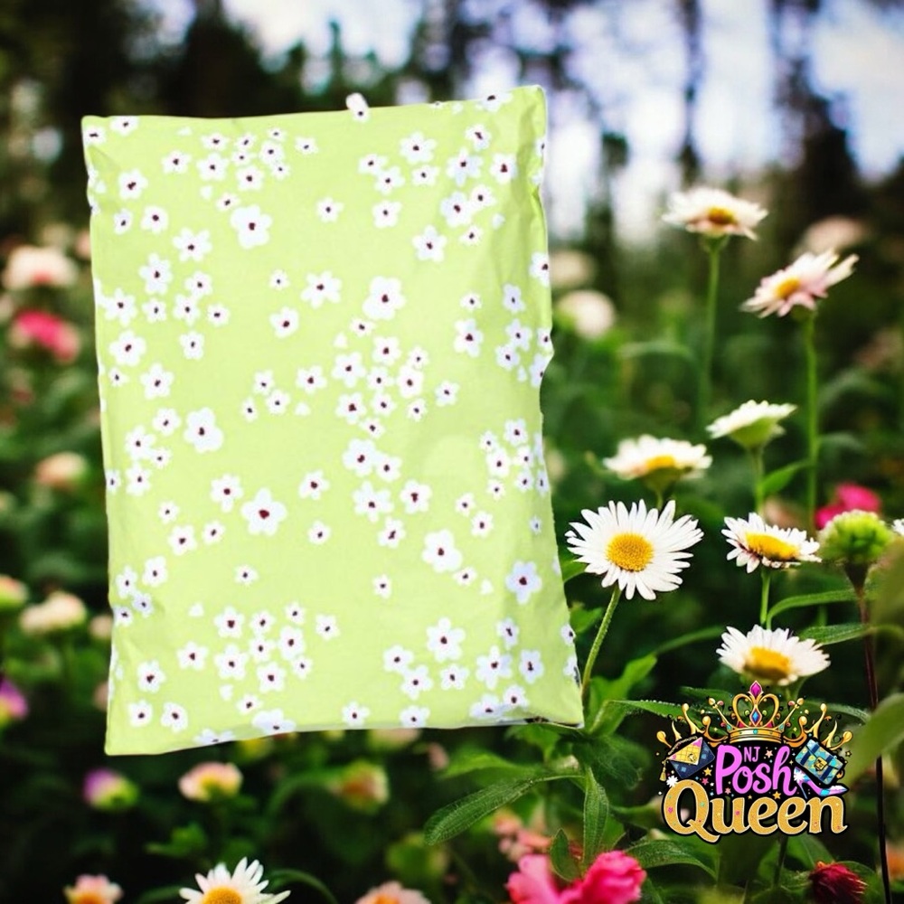 Wildflowers Poly Mailers 12x15.5 Pack of 25 - Picture 2 of 8